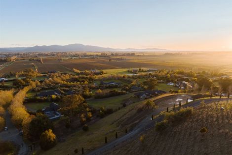 Photo of property in 33 Dry Hills Lane, Riverlands, Blenheim, 7274