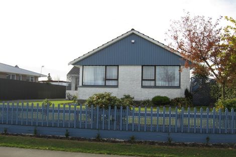 Photo of property in 5 Carbine Place, Sockburn, Christchurch, 8042