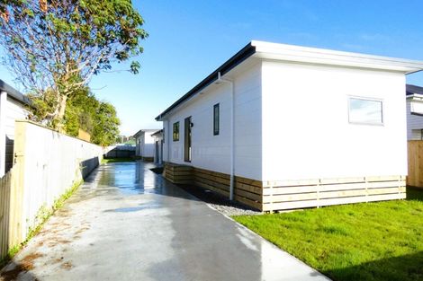 Photo of property in 26 Romilly Street, Westport, 7825