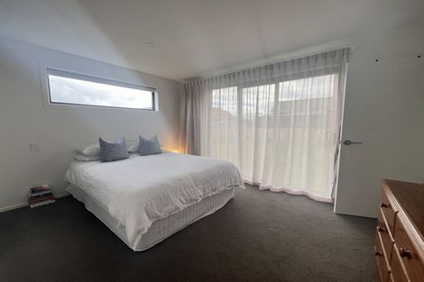 Photo of property in 38 Spur Ridge Rise, Jacks Point, 9371