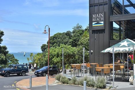 Photo of property in 2d/171 Hurstmere Road, Takapuna, Auckland, 0622