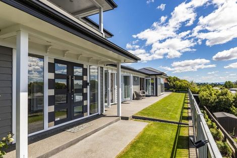 Photo of property in 6 Rushden Rise, Westmorland, Christchurch, 8025