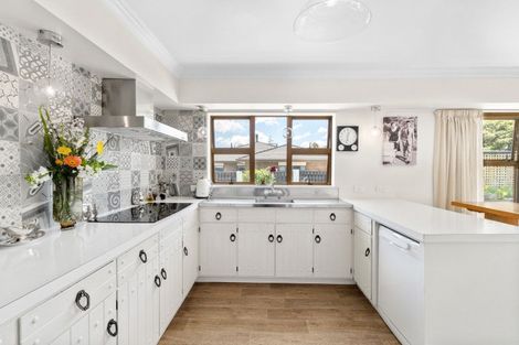 Photo of property in 15a Stuart Street, Levin, 5510