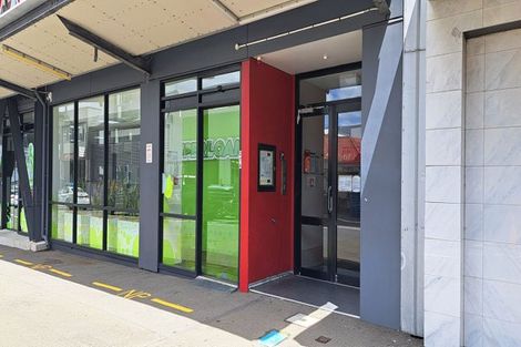 Photo of property in Urbane Apartments, 2/29 Webb Street, Mount Cook, Wellington, 6011