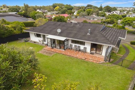 Photo of property in 11 Linda Place, Saint Johns Hill, Whanganui, 4501