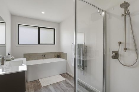 Photo of property in 8c Wingatui Road, Mosgiel, 9024