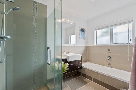 Photo of property in 43 Abby Close, Pukekohe, 2120