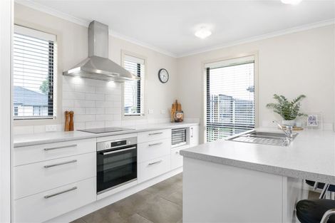 Photo of property in 6 Oderings Place, Huntington, Hamilton, 3210