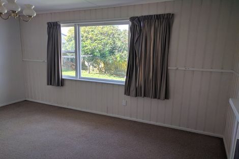 Photo of property in 2/28 Neal Avenue, Glenfield, Auckland, 0629