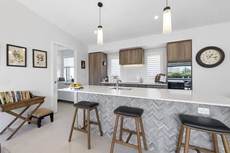 Photo of property in 62 Pendarves Street, New Plymouth, 4310