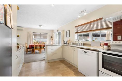 Photo of property in 7 Wainscott Street, Greenmeadows, Napier, 4112