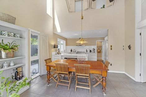 Photo of property in 32a Jeffreys Road, Fendalton, Christchurch, 8052