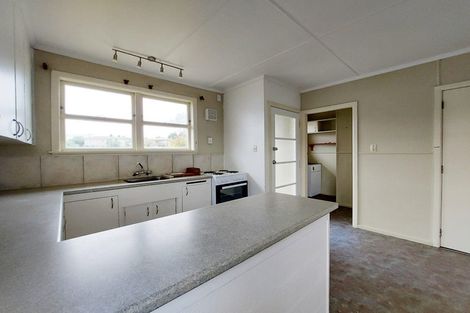 Photo of property in 18 Yvonne Street, Melville, Hamilton, 3206