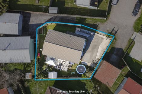 Photo of property in 16a Hatherley Place, Clendon Park, Auckland, 2103