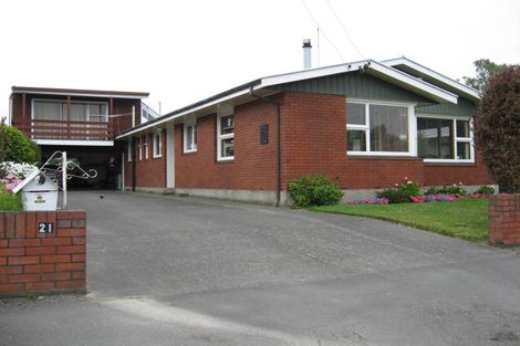 Photo of property in 21 Reading Street, Upper Riccarton, Christchurch, 8041