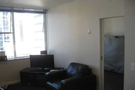 Photo of property in Terrace Tower Apartments, 4a/126 The Terrace, Wellington Central, Wellington, 6011