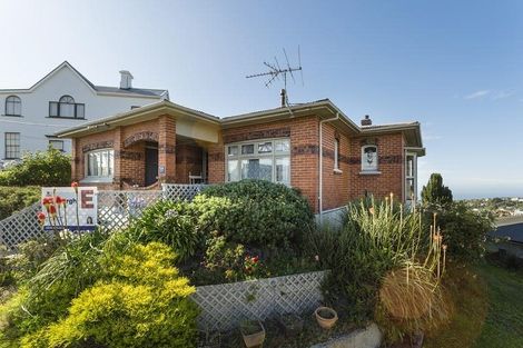 Photo of property in 27 Lawrence Street, Mornington, Dunedin, 9011