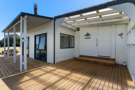 Photo of property in 212 Flat Point Road, Flat Point, Masterton, 5883