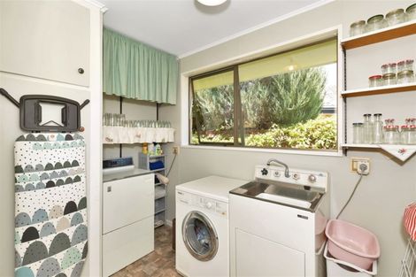 Photo of property in 219 Main North Road, Redwood, Christchurch, 8051