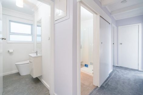 Photo of property in 77 The Parade, Paekakariki, 5034