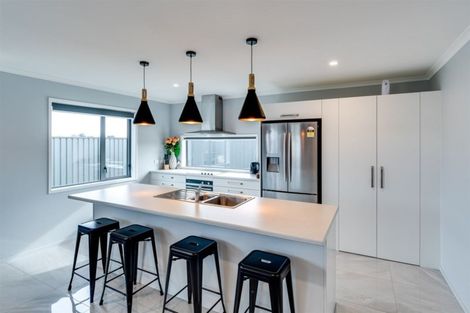 Photo of property in 24 Hurunui Drive, Te Awa, Napier, 4110