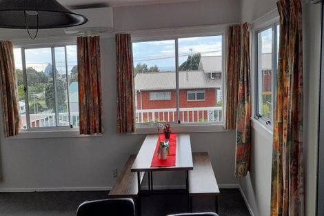 Photo of property in 2/422 Devon Street West, Lynmouth, New Plymouth, 4310