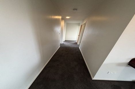 Photo of property in 12 Posa Avenue, Henderson, Auckland, 0612