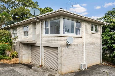 Photo of property in 2/113 Target Road, Totara Vale, Auckland, 0629