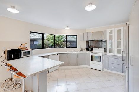 Photo of property in 260 Shakespeare Street, Leamington, Cambridge, 3432