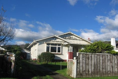 Photo of property in 9 Vincent Street, Waterloo, Lower Hutt, 5011
