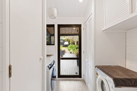 Photo of property in 87 Poplar Grove, Whalers Gate, New Plymouth, 4310