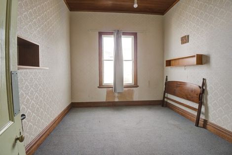 Photo of property in 30 Colenso Avenue, Hospital Hill, Napier, 4110