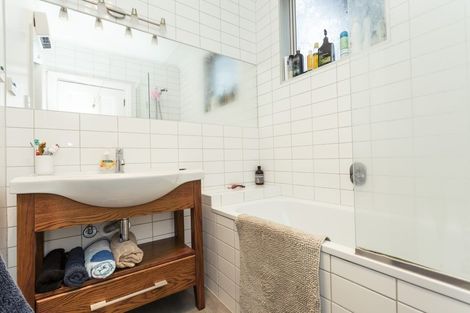 Photo of property in 35 Franklin Street, Dalmore, Dunedin, 9010