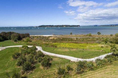 Photo of property in 11 Margaret Drive, Omokoroa, 3114