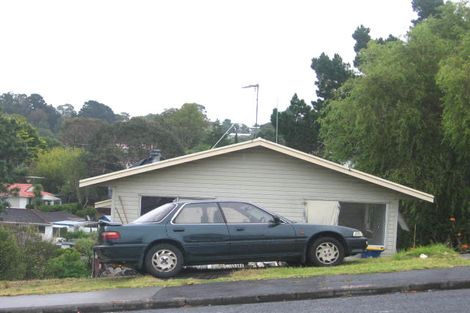Photo of property in 23 Cheval Drive, Totara Vale, Auckland, 0629