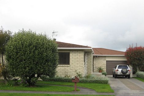 Photo of property in 31 Tiverton Crescent, Whalers Gate, New Plymouth, 4310