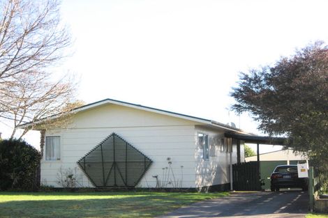 Photo of property in 9 Kaweka Place, Havelock North, 4130