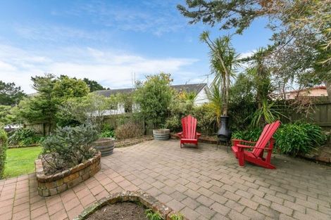 Photo of property in 26 Buccaneer Place, Grenada Village, Wellington, 6037