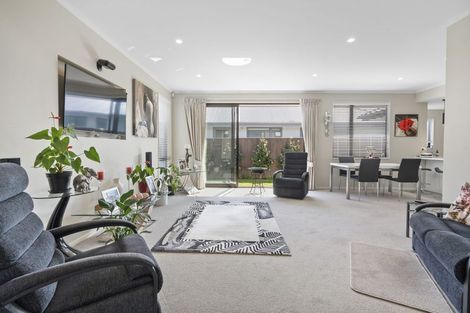 Photo of property in 77 Silverstream Boulevard, Kaiapoi, 7630