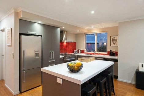 Photo of property in 25a Rewarewa Road, Te Atatu Peninsula, Auckland, 0610