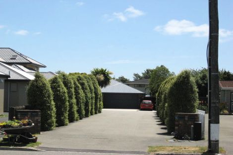 Photo of property in 30 Bentley Street, Russley, Christchurch, 8042