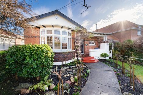 Photo of property in 19 Ings Avenue, Saint Clair, Dunedin, 9012