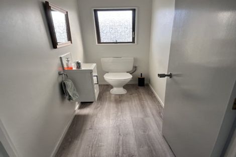 Photo of property in 8 Ryan Crescent, Greenmeadows, Napier, 4112