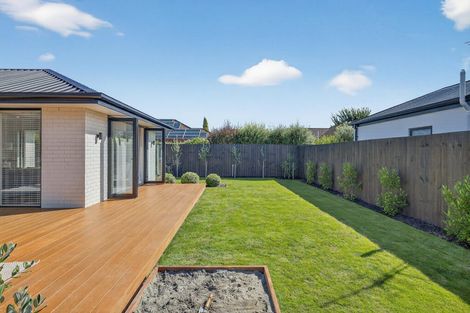 Photo of property in 32 Merrin Street, Avonhead, Christchurch, 8042