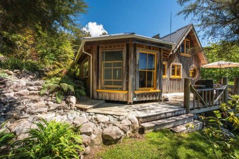Photo of property in 639 Pupu Valley Road, Takaka, 7183