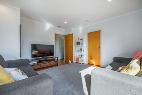 Photo of property in 1/265 Oxford Terrace, Avalon, Lower Hutt, 5011