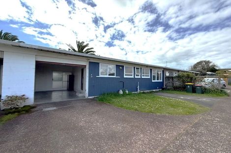 Photo of property in 2/57 Cardiff Road, Pakuranga, Auckland, 2010