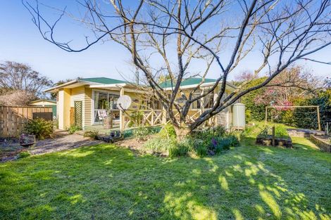 Photo of property in 35 Smith Street, Waverley, 4510