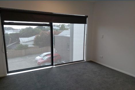 Photo of property in 1/2 Walsall Street, Avondale, Auckland, 1026