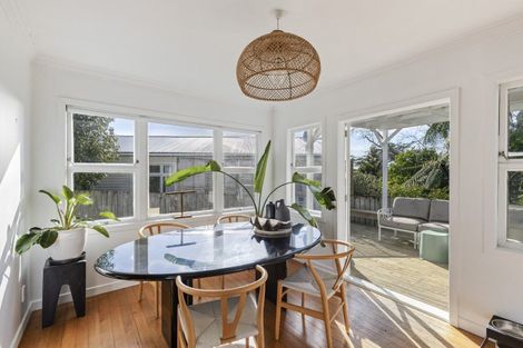 Photo of property in 56a Woodleigh Street, Frankleigh Park, New Plymouth, 4310